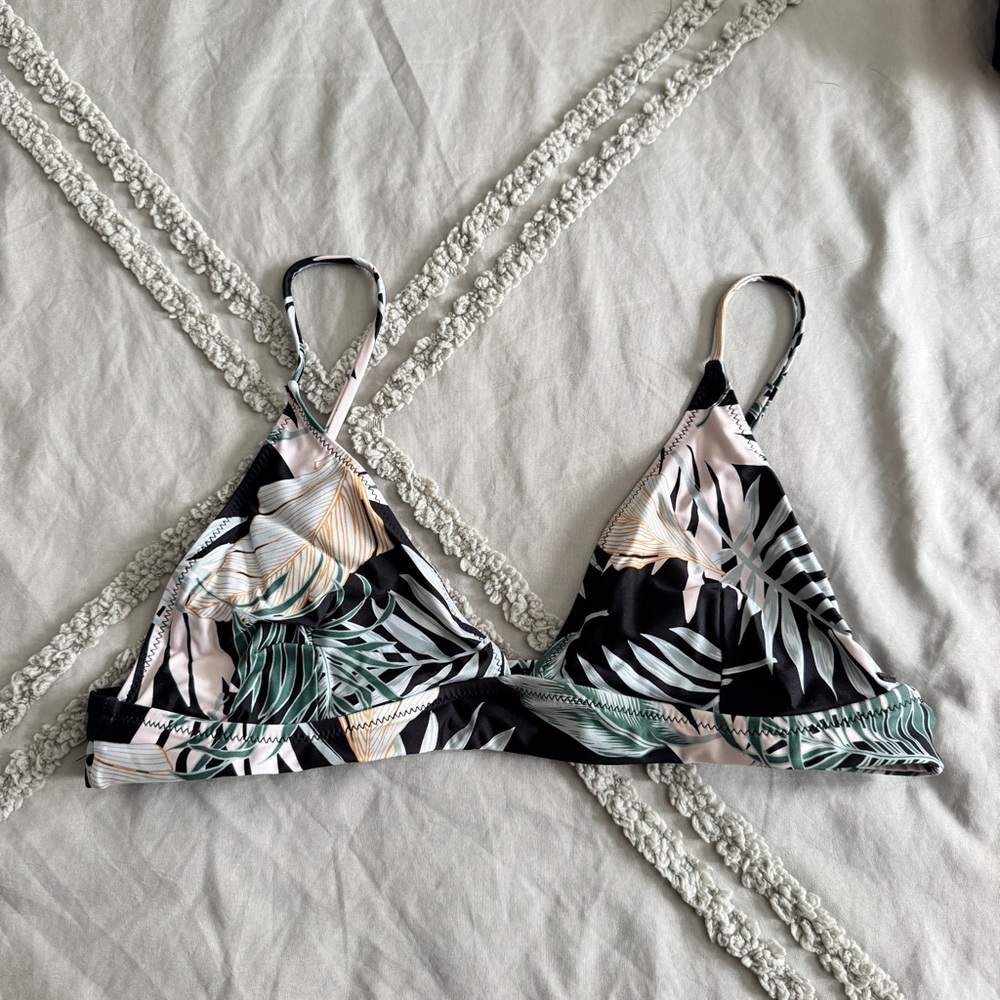Rip Curl Tropical Print Bikini Top - Black and Green